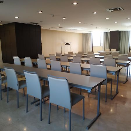 Lcb Hotel Fuenlabrada Eksteriør bilde