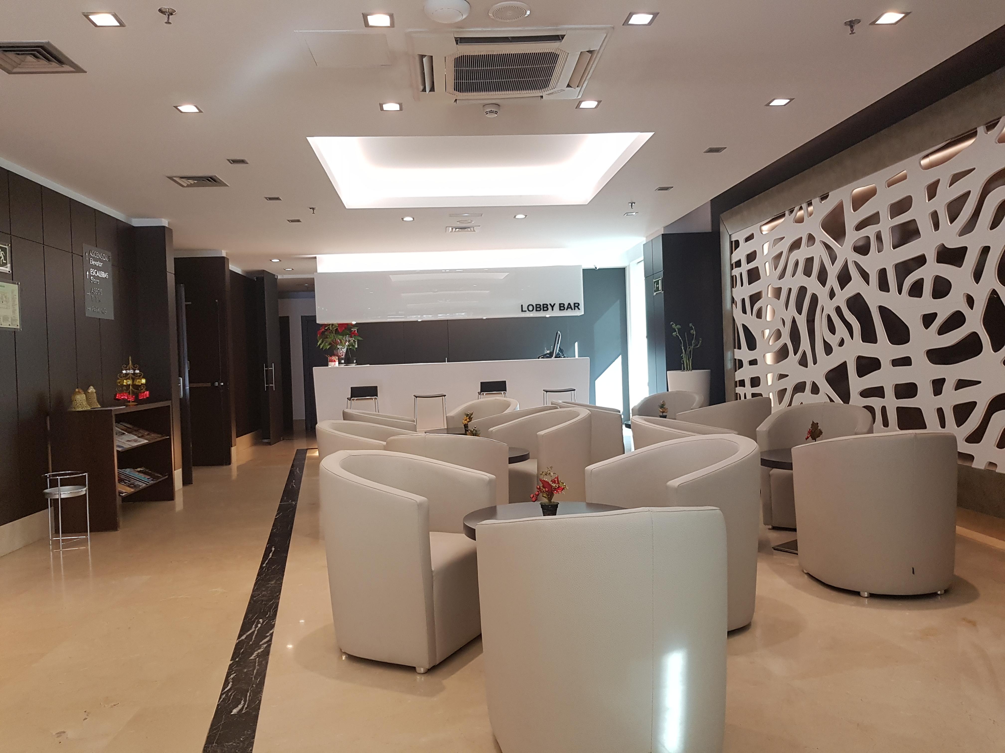 Lcb Hotel Fuenlabrada Eksteriør bilde