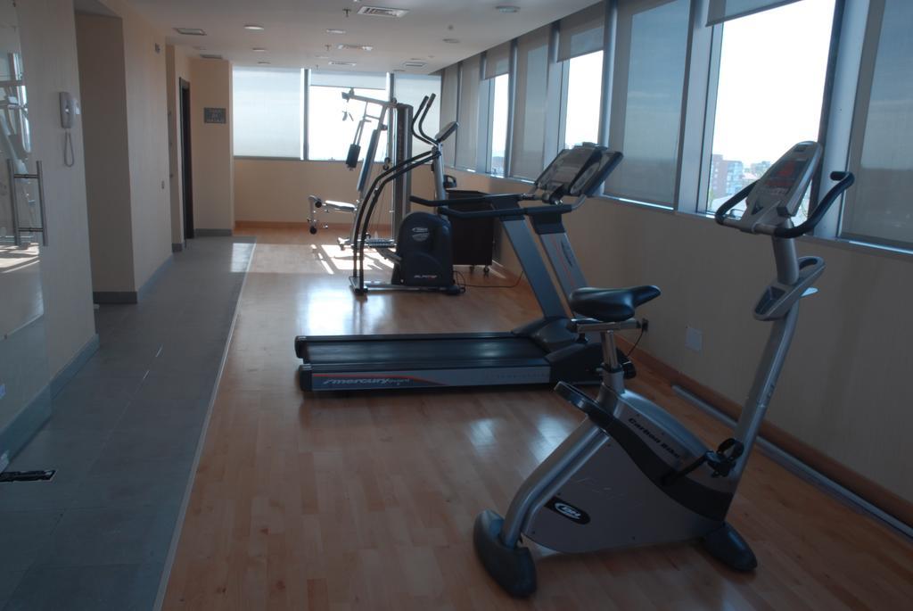 Lcb Hotel Fuenlabrada Eksteriør bilde