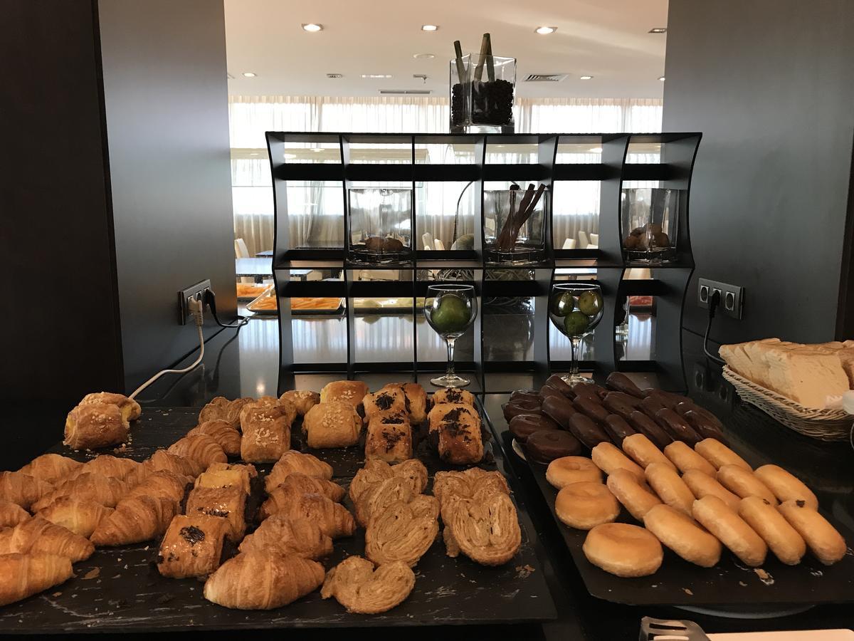 Lcb Hotel Fuenlabrada Eksteriør bilde