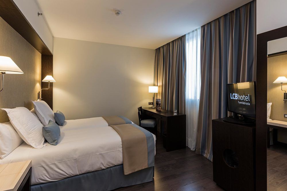 Lcb Hotel Fuenlabrada Eksteriør bilde